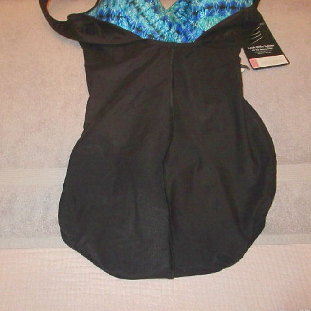 Miraclesuit It's a Wrap Swimsuit Size 16 One Piece Cabana Chic Ruched Slimming - Picture 9 of 10